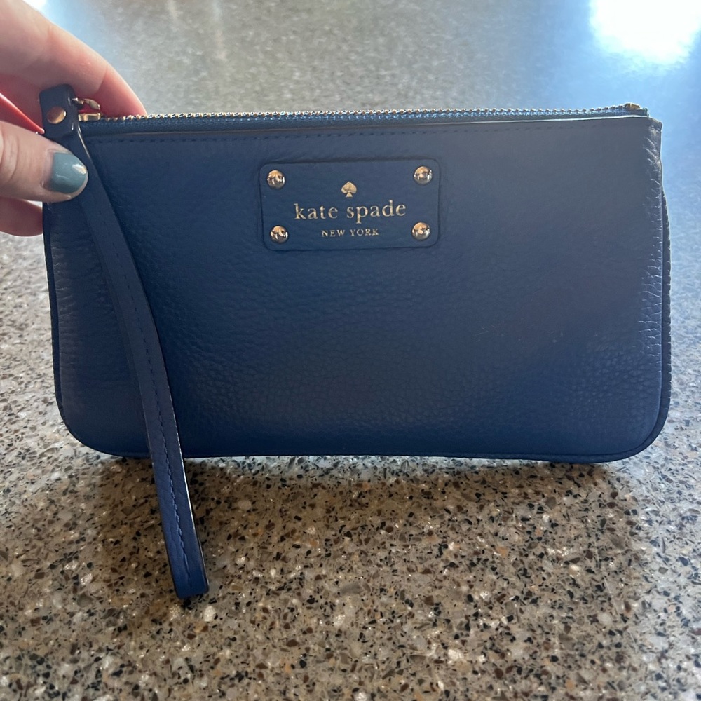 kate spade blue wristlet